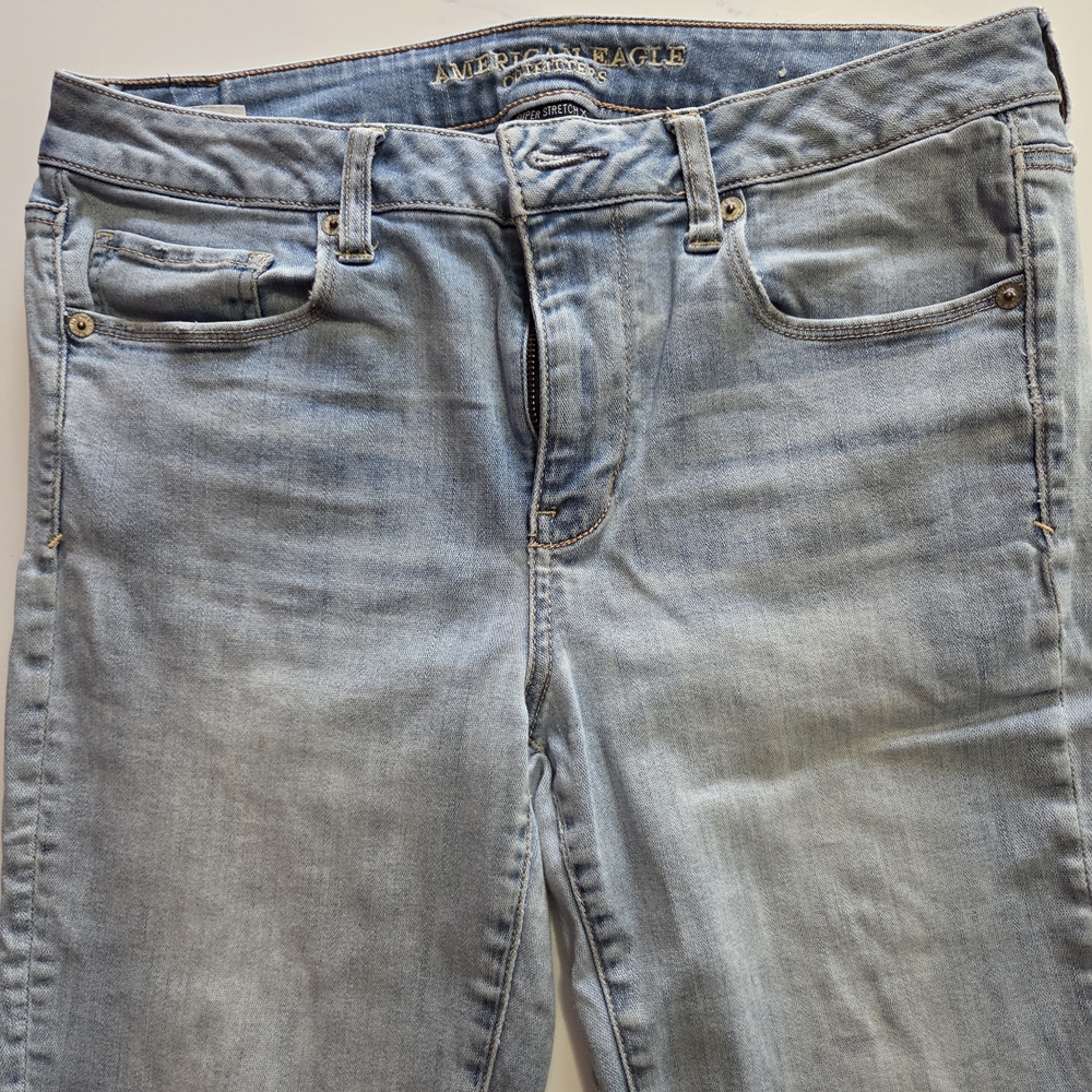 American Eagle Outfitters Super Stretch Light Denim Jeans